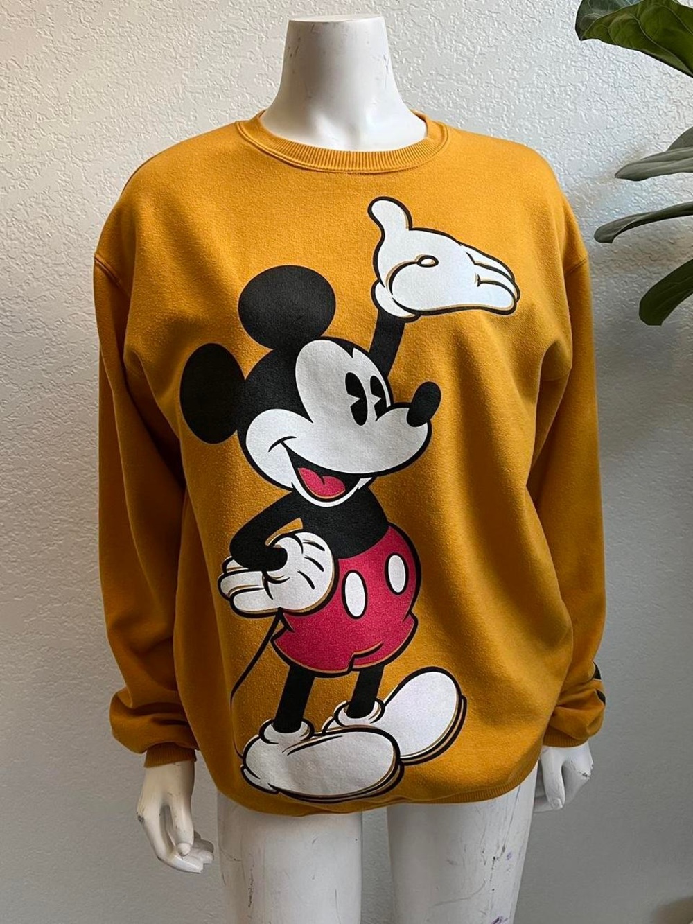 Vintage Disney Mickey Mouse Sweater